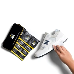 Alternative view of Crep Protect Wipes cipőtisztító törlőkendő (12 db-os)